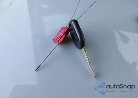 2003 Mercury Grand Marquis Gs из США, поврежденный, VIN 2MEFM74W83X691286